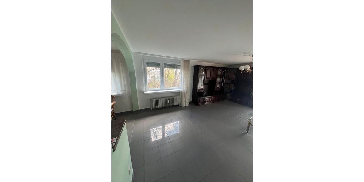 Etagenwohnung Pfullingen - 4 Zimmer, 100 m&sup2;, 329.000&euro; | Angebot:26517363