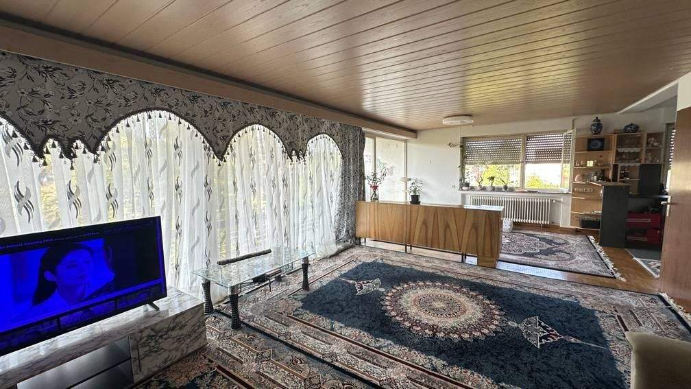 Mehrfamilienhaus, Wohnhaus Ostelsheim - 9 Zimmer, 210 m&sup2;, 649.000&euro; | Angebot:25737007