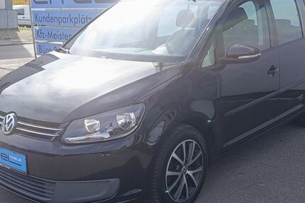 VW Touran 257.861 km 4.990 &euro; Pfullingen 72793