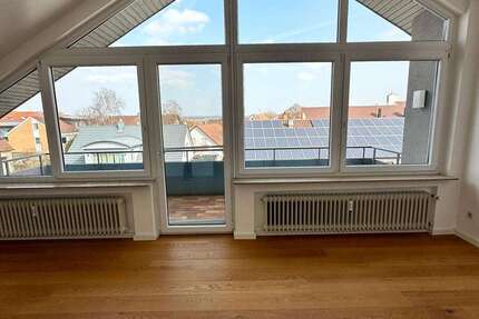 Wohnung Holzgerlingen - 2.5 Zimmer, 65 m&sup2;, 1.050&euro; | Angebot:25547114