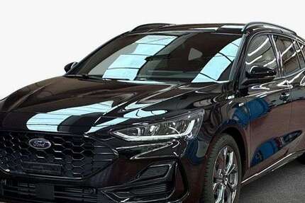 Ford Focus 27.149 km 19.900 &euro; Stuttgart 70190