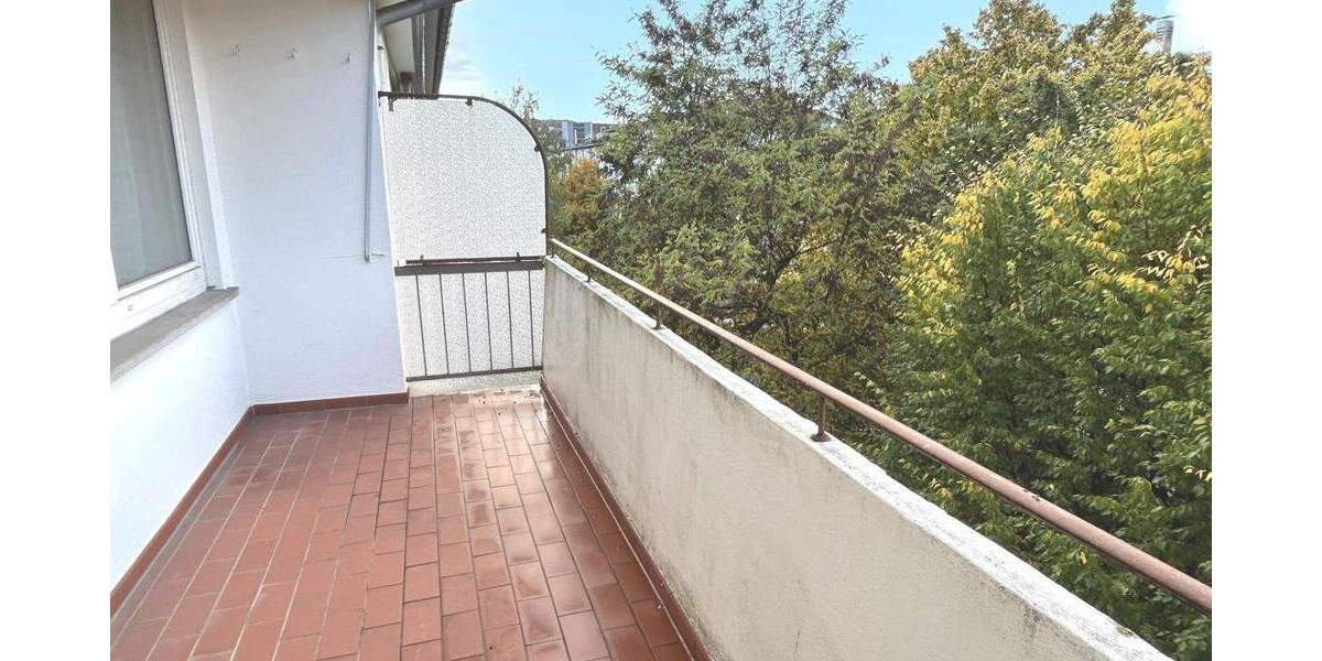 Etagenwohnung Stuttgart West - 4 Zimmer, 85 m&sup2;, 350.000&euro; | Angebot:25677069