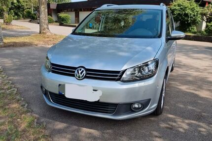 VW Touran 214.000 km 12.000 &euro; waldenbuch 71111