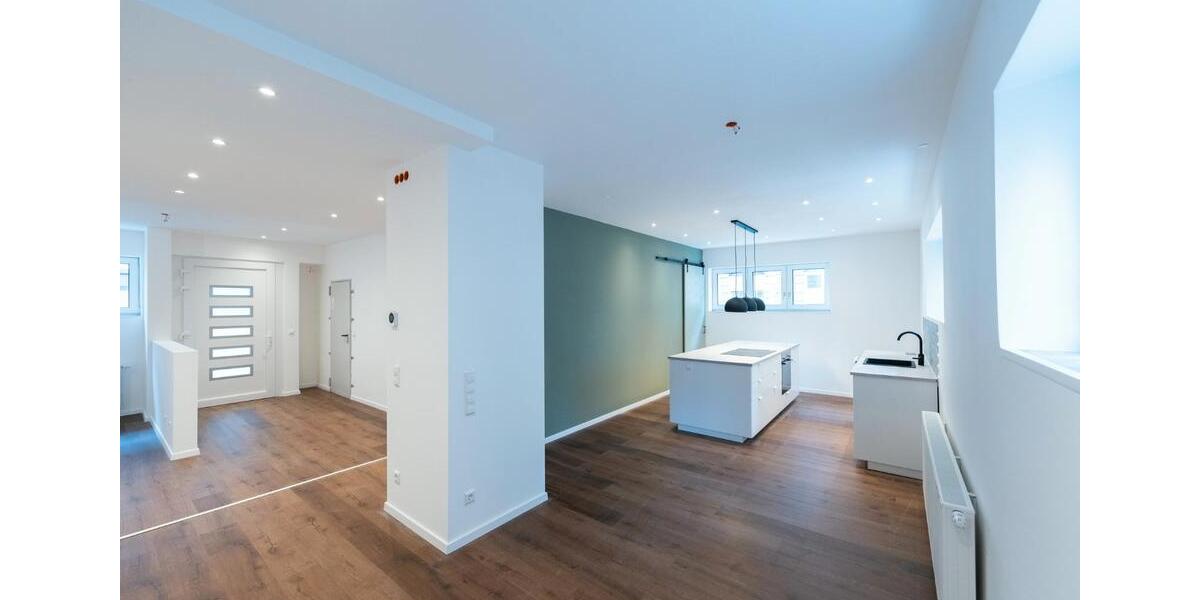 Erdgeschoßwohnung Stuttgart Stuttgart-Süd - 5 Zimmer, 131 m&sup2;, 2.400&euro; | Angebot:26380275