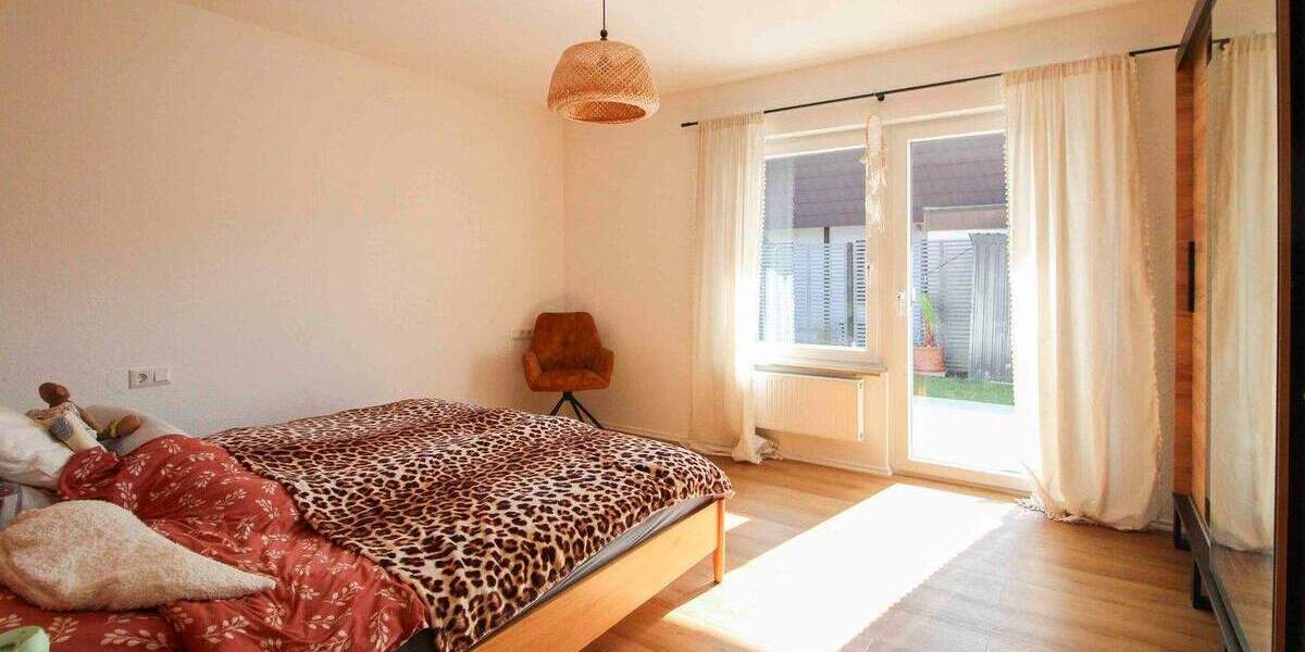 Mehrfamilienhaus, Wohnhaus Wolfschlugen - 5 Zimmer, 160 m&sup2;, 779.000&euro; | Angebot:25714538