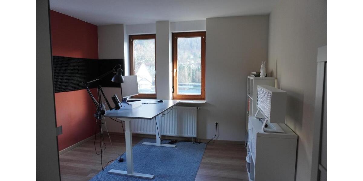 Etagenwohnung Lichtenstein - 3 Zimmer, 84 m&sup2;, 1.100&euro; | Angebot:26000113