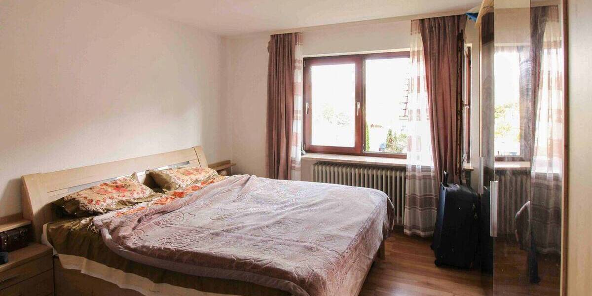 Mehrfamilienhaus, Wohnhaus Reutlingen Sondelfingen - 1 Zimmer, 330 m&sup2;, 775.000&euro; | Angebot:26584465