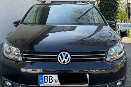 VW Touran 201.000 km 5.590 &euro; Renningen 71272