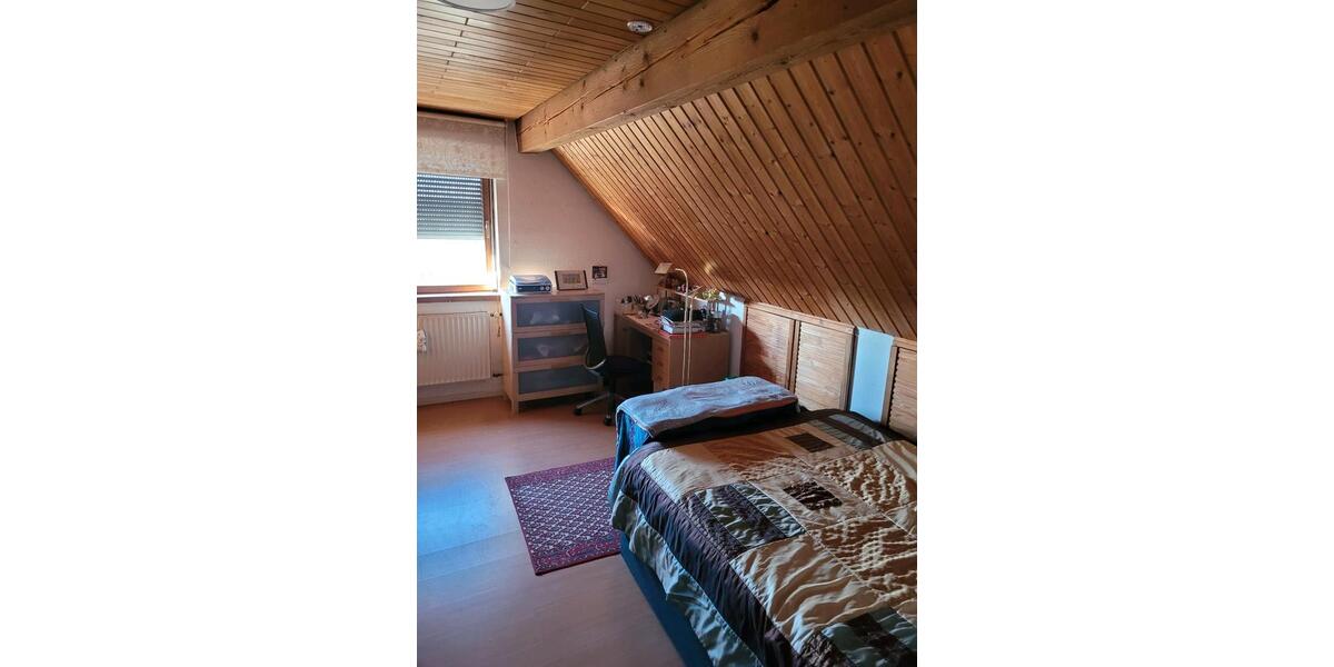 Mehrfamilienhaus, Wohnhaus Bisingen - 8 Zimmer, 202 m&sup2;, 321.000&euro; | Angebot:24801845