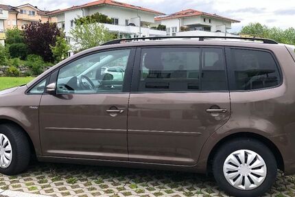 VW Touran 211.000 km 5.700 &euro; Filderstadt 70794