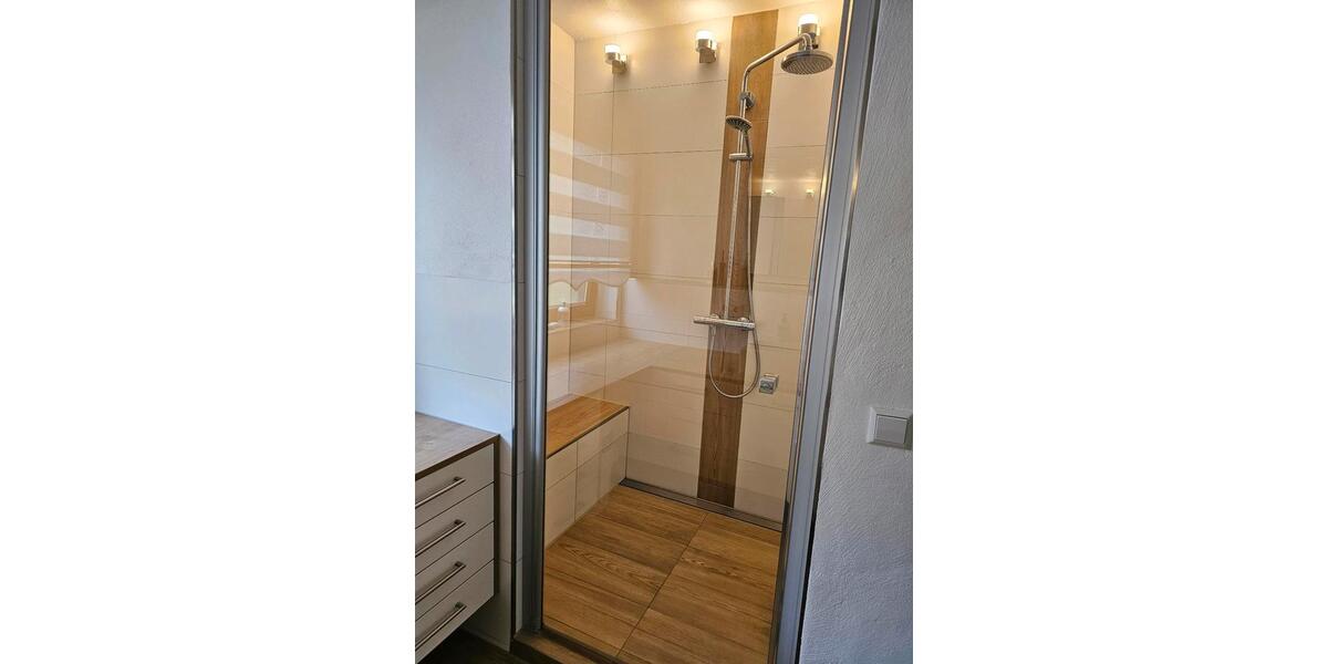 Etagenwohnung Bondorf - 3.5 Zimmer, 92 m&sup2;, 379.000&euro; | Angebot:25833442