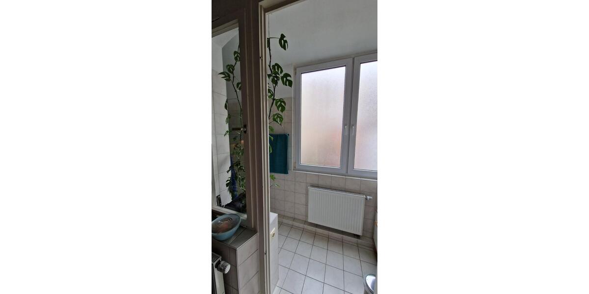 Etagenwohnung Stuttgart Stuttgart-Mitte - 3 Zimmer, 79 m&sup2;, 950&euro; | Angebot:25944191