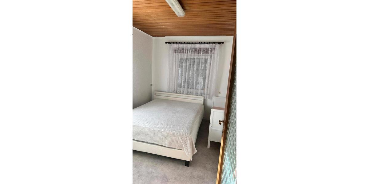 Etagenwohnung Sindelfingen - 2 Zimmer, 45 m&sup2;, 1.100&euro; | Angebot:25926145