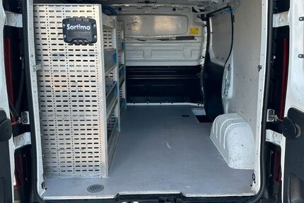 Opel Vivaro 71.031 km 13.200 &euro; Sindelfingen 71065