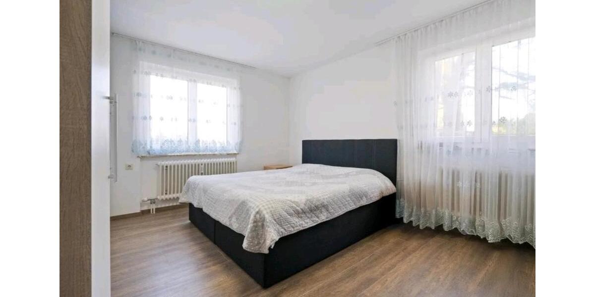 Mehrfamilienhaus, Wohnhaus Rottenburg am Neckar - 12 Zimmer, 308 m&sup2;, 657.500&euro; | Angebot:27189876