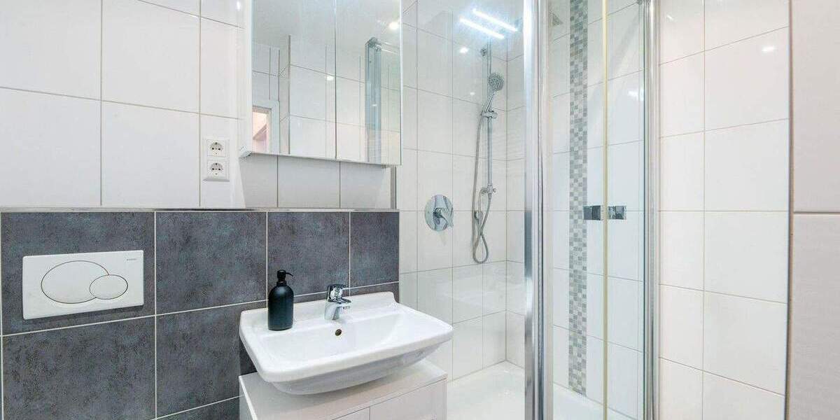 Etagenwohnung Stuttgart Mitte - 1 Zimmer, 35 m&sup2;, 1.000&euro; | Angebot:25713725