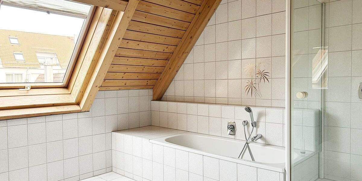 Mehrfamilienhaus, Wohnhaus Ehningen - 7 Zimmer, 217 m&sup2;, 780.000&euro; | Angebot:25735758