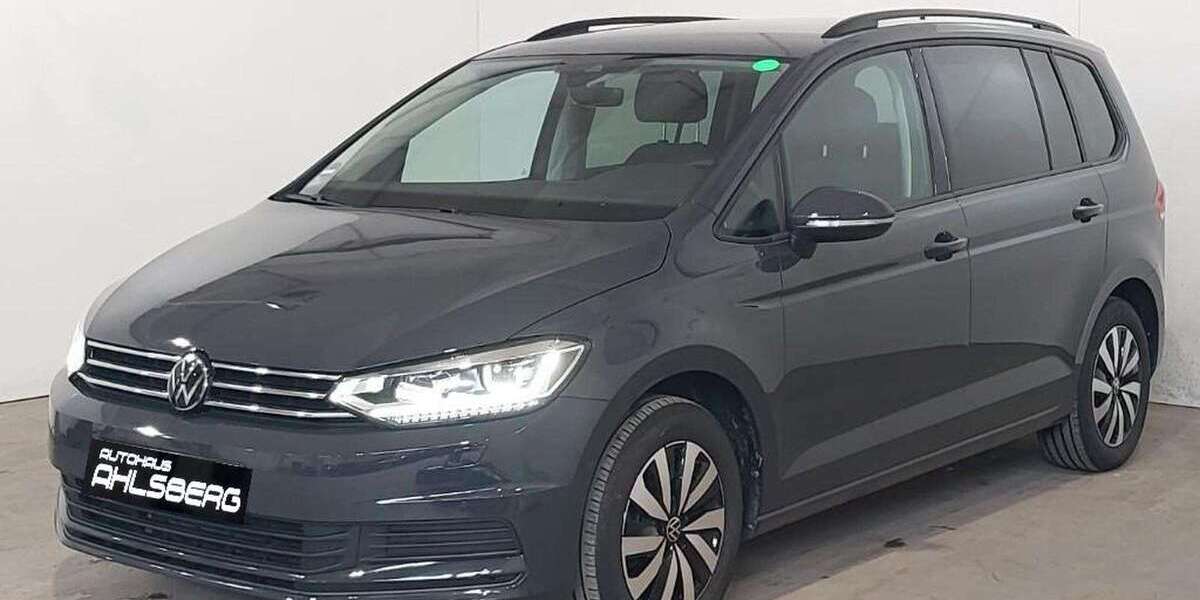 VW Touran 36.700 km 31.900 &euro; Pfullingen 72793