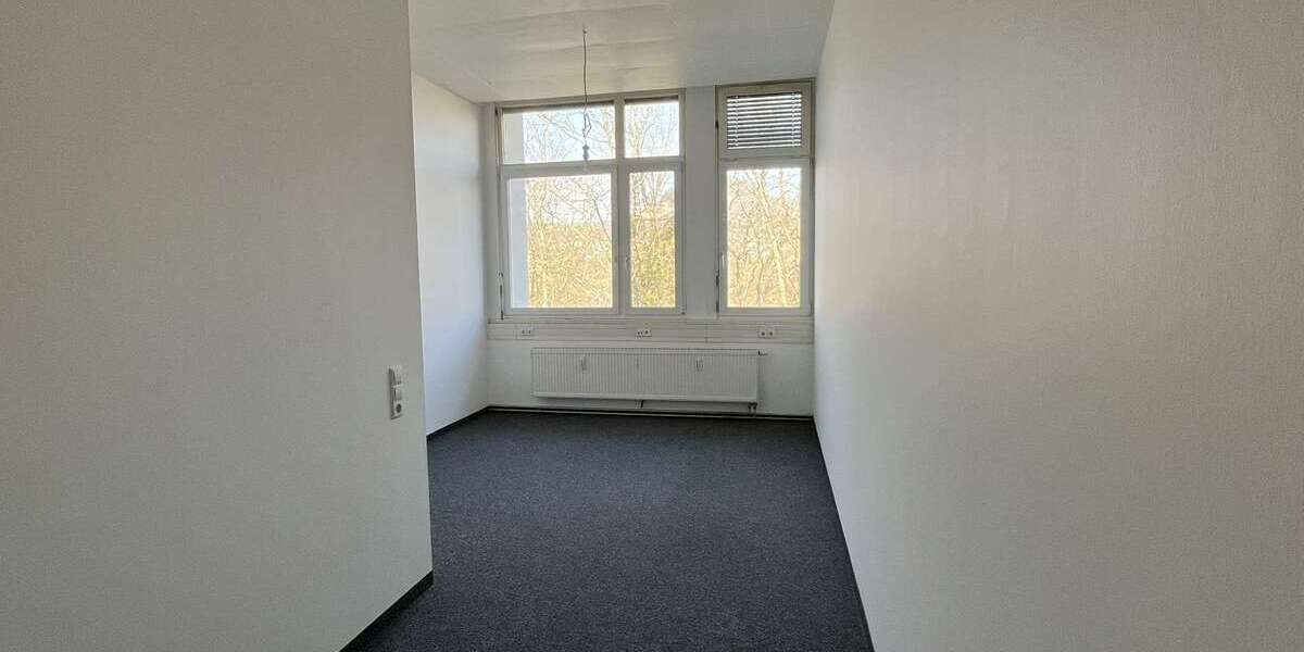 Etagenwohnung Reutlingen - 1 Zimmer, 20 m&sup2;, 320&euro; | Angebot:23810986