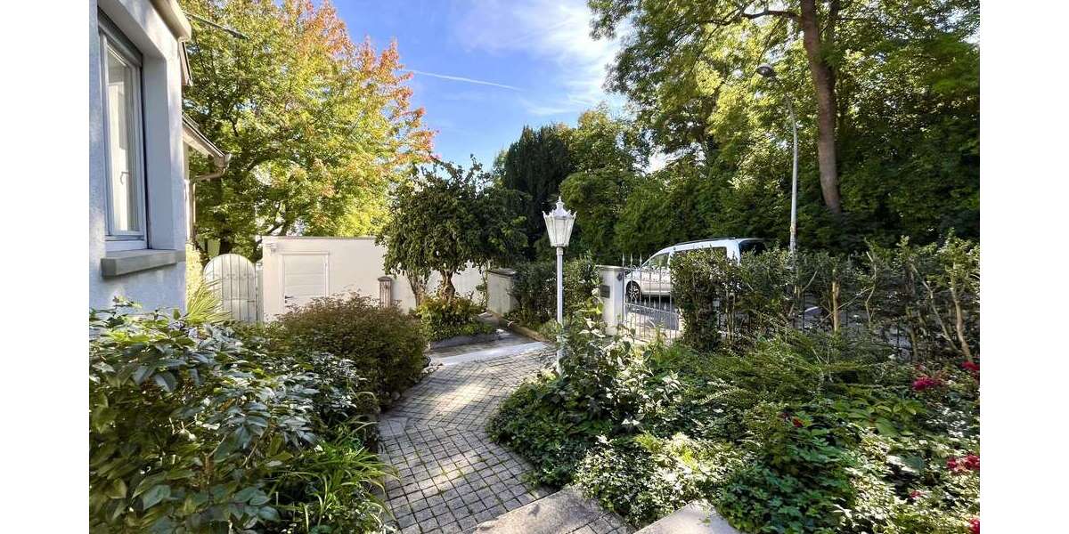 Einfamilienhaus Stuttgart Stuttgart-West - 8 Zimmer, 249 m&sup2;, 1.499.000&euro; | Angebot:25237995