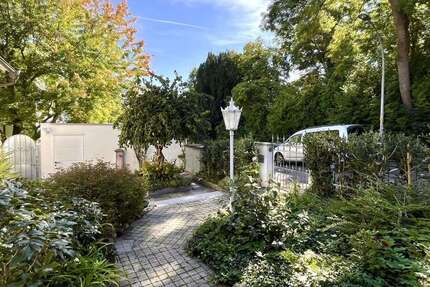 Haus Stuttgart Stuttgart-West - 8 Zimmer, 249 m&sup2;, 1.499.000&euro; | Angebot:25237995