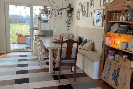 Wohnung Kirchentellinsfurt - 3 Zimmer, 75 m&sup2;, 1.400&euro; | Angebot:24898577