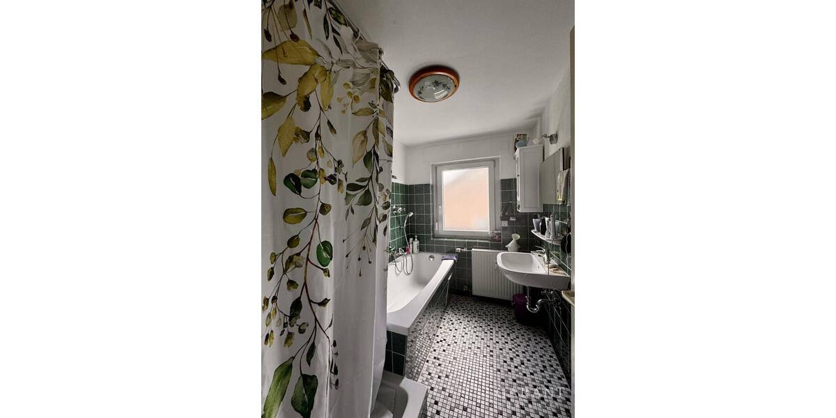 Etagenwohnung Nagold Iselshausen - 3 Zimmer, 86 m&sup2;, 850&euro; | Angebot:25746392