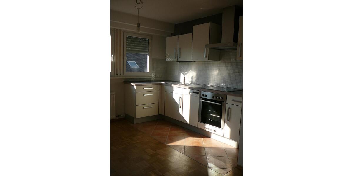 Dachgeschoßwohnung Herrenberg - 2.5 Zimmer, 58 m&sup2;, 900&euro; | Angebot:25554062