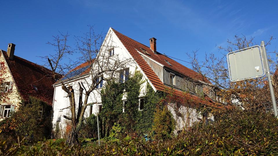 Bauernhaus, Landhaus Gomaringen - 8 Zimmer, 263 m&sup2;, 790.000&euro; | Angebot:25612412