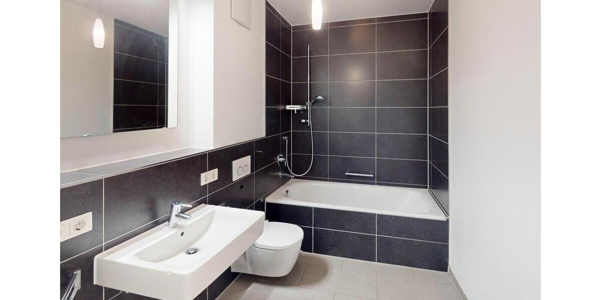 Etagenwohnung Herrenberg - 4 Zimmer, 100 m&sup2;, 1.465&euro; | Angebot:25650506