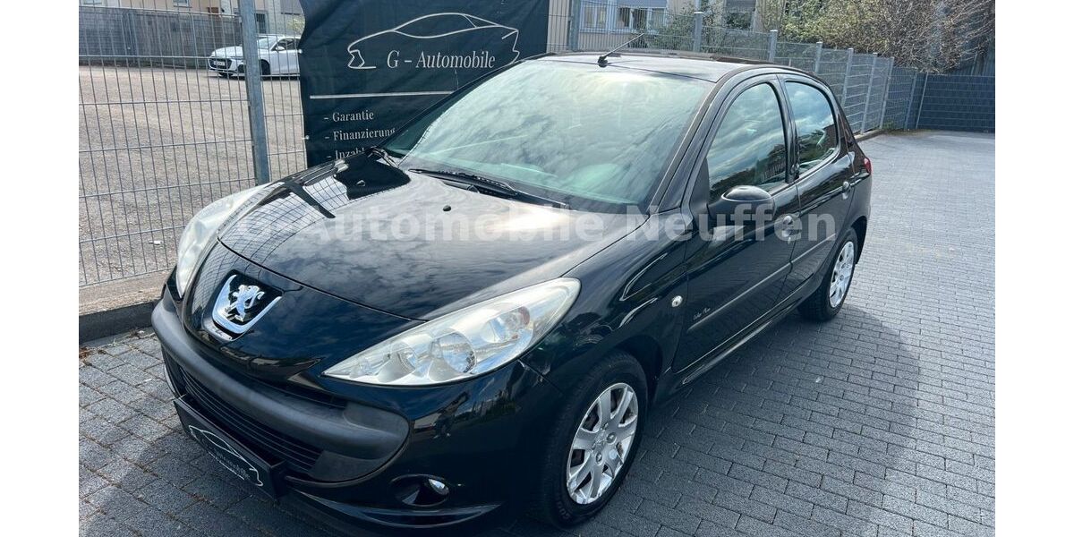 Peugeot 206 114.900 km 2.990 &euro; Neuffen 72639