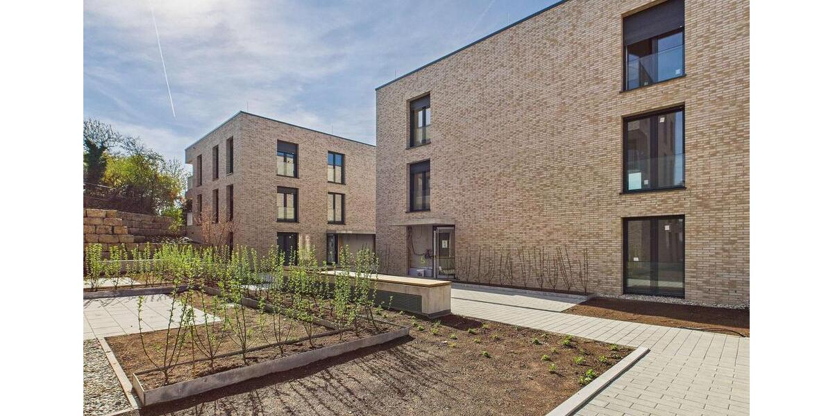 Dachgeschoßwohnung Sindelfingen Sindelfingen (Stadt) - 2 Zimmer, 68 m&sup2;, 1.350&euro; | Angebot:22893223