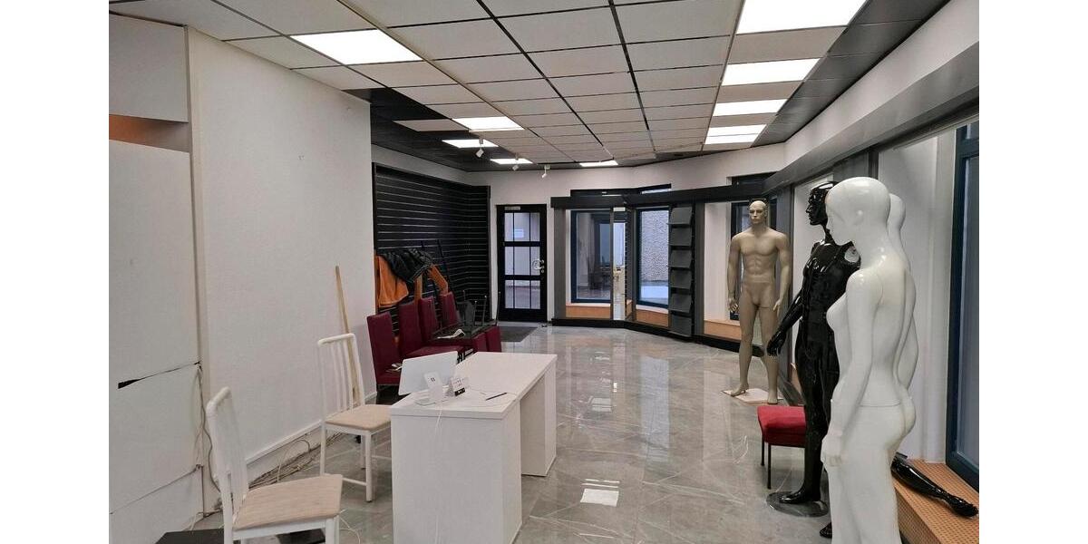 Gewerbeobjekt Reutlingen - 900&euro; | Angebot:25137183