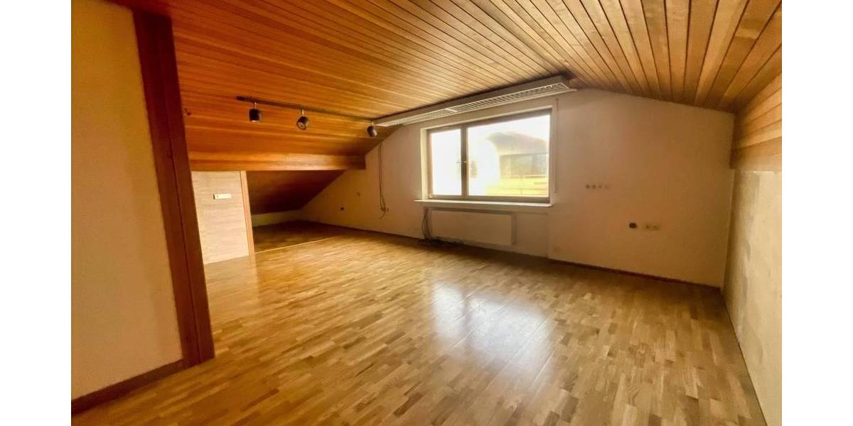 Einfamilienhaus Hechingen Sickingen - 8 Zimmer, 260 m&sup2;, 539.000&euro; | Angebot:25692873