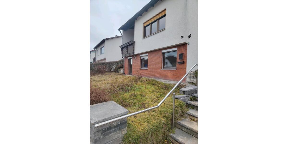 Einfamilienhaus Burladingen - 5 Zimmer, 95 m&sup2;, 210.000&euro; | Angebot:25650200