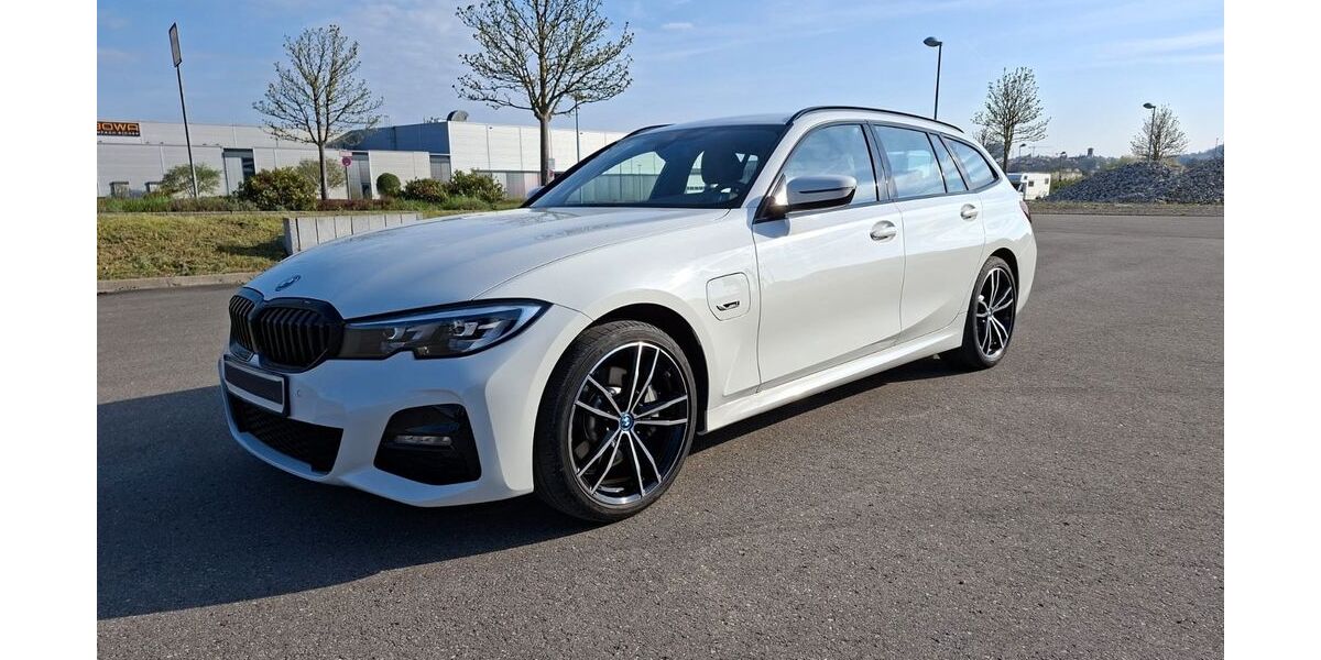 BMW 330 42.000 km 32.200 &euro; Nehren 72147
