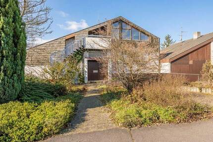 Haus Nürtingen - 7 Zimmer, 282 m&sup2;, 949.000&euro; | Angebot:25671696