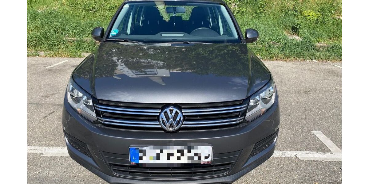 VW Tiguan 187.700 km 6.900 &euro; Stuttgart 70186