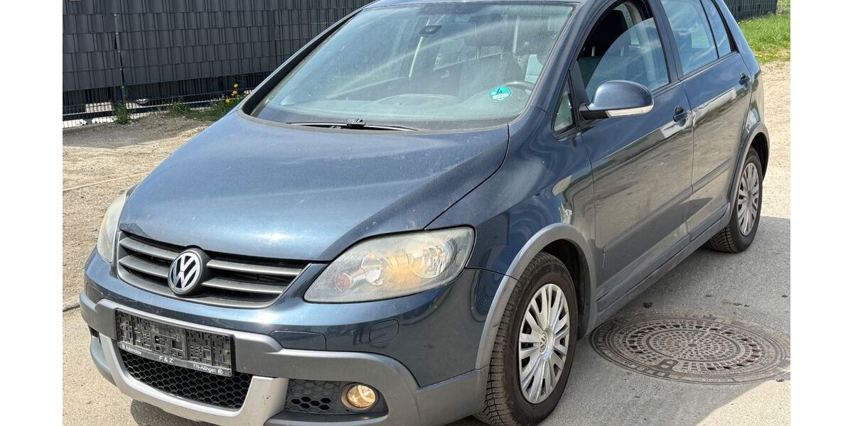 VW Golf 271.000 km 2.450 &euro; Bisingen 72406