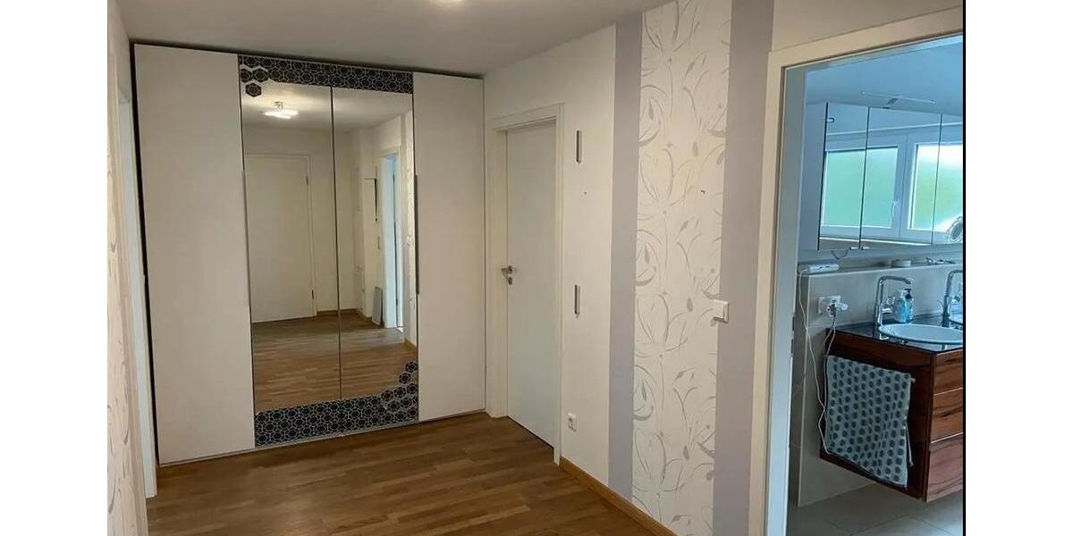 Erdgeschoßwohnung Pliezhausen - 4 Zimmer, 120 m&sup2;, 1.600&euro; | Angebot:26267555