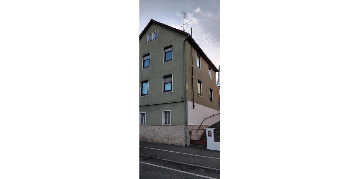 Doppelhaushälfte Reutlingen Altenburg - 10 Zimmer, 186 m&sup2;, 390.000&euro; | Angebot:25793132