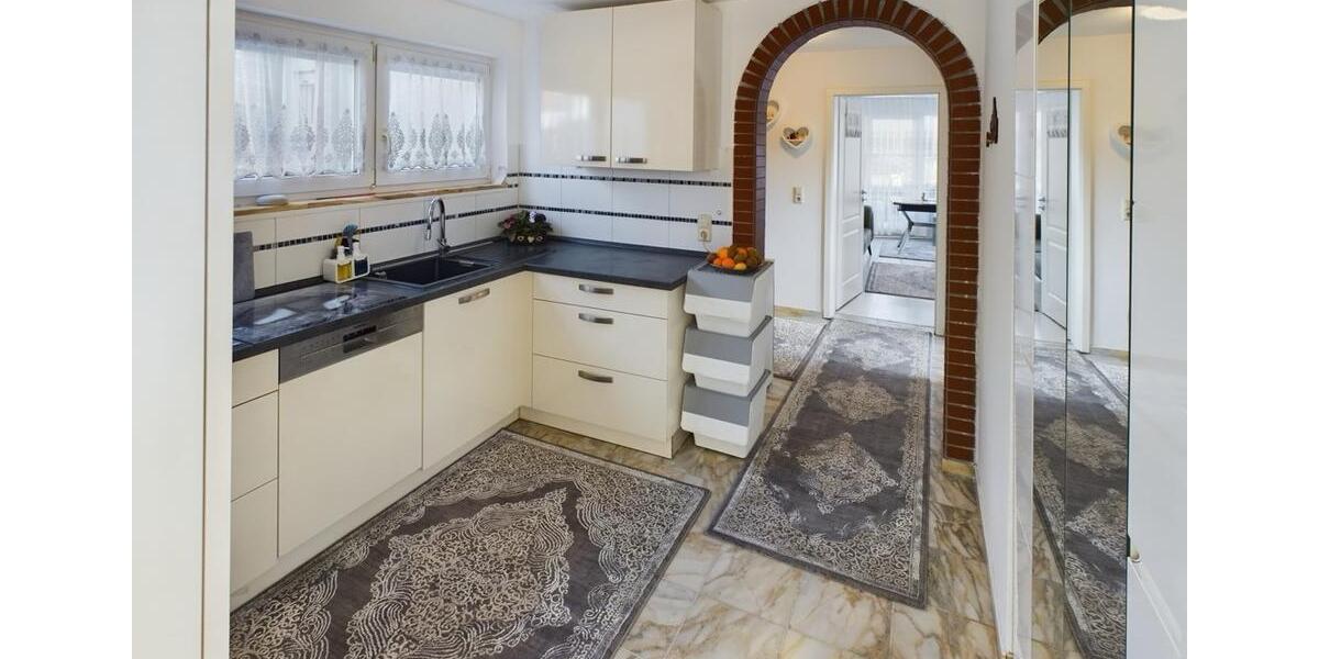 Etagenwohnung Rottenburg am Neckar - 3.5 Zimmer, 71 m&sup2;, 279.000&euro; | Angebot:25543106