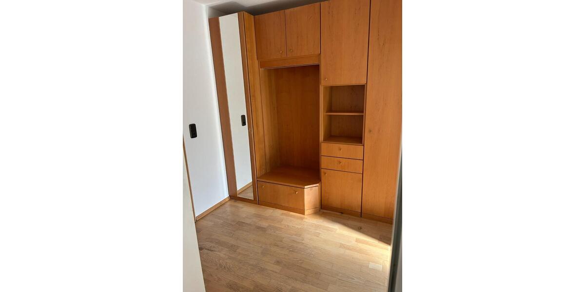 Etagenwohnung Stuttgart Lehen - 1.5 Zimmer, 46 m&sup2;, 900&euro; | Angebot:25081515