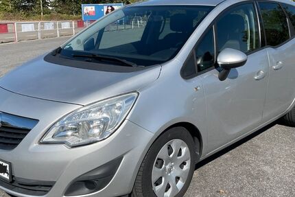 Opel Meriva 92.500 km 5.990 &euro; Reutlingen 72762