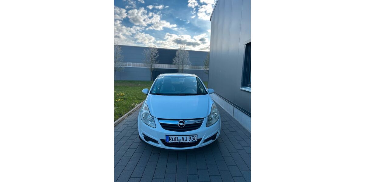Opel Corsa 132.000 km 3.500 &euro; Rottenburg 72108