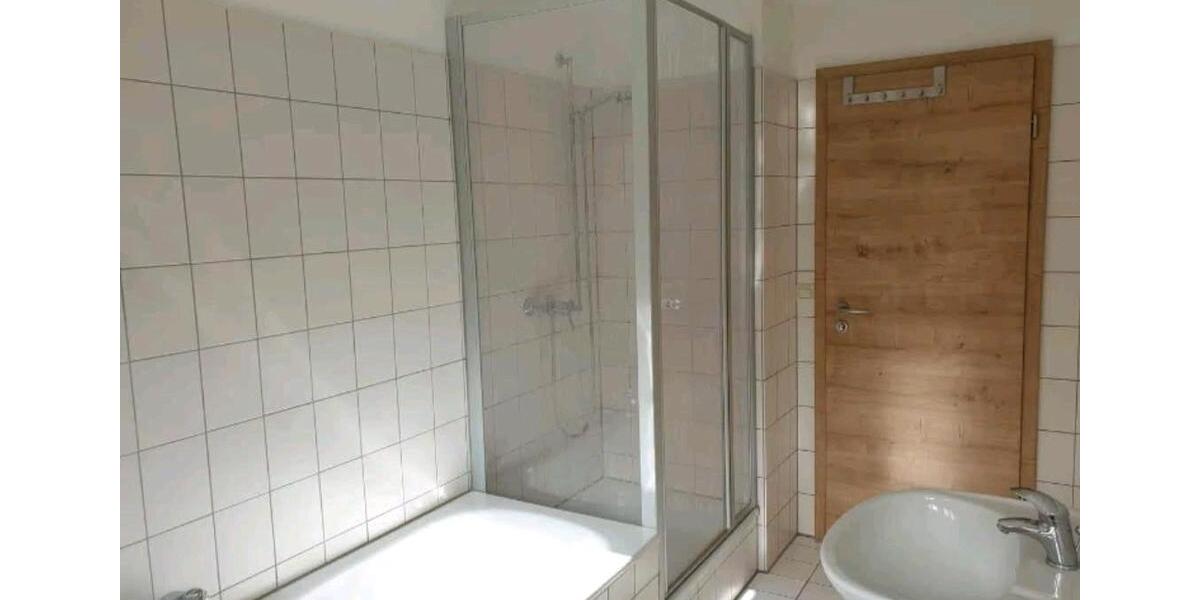 Dachgeschoßwohnung Rottenburg am Neckar - 2 Zimmer, 65 m&sup2;, 269.000&euro; | Angebot:27096426