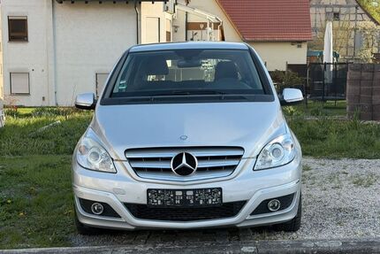 Mercedes-Benz B 180 84.700 km 8.100 &euro; Rottenburg 72108