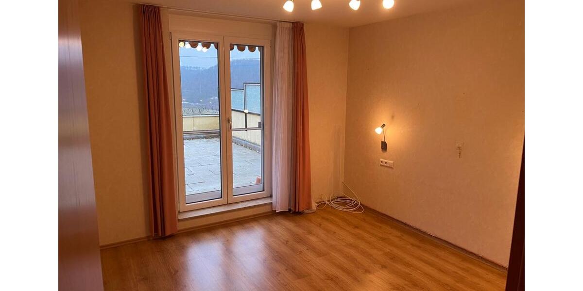 Terrassenwohnung Horb am Neckar - 5 Zimmer, 130 m&sup2;, 329.000&euro; | Angebot:25647659