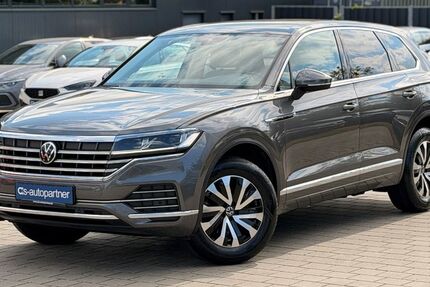 VW Touareg 80.800 km 37.900 &euro; Sindelfingen 71065