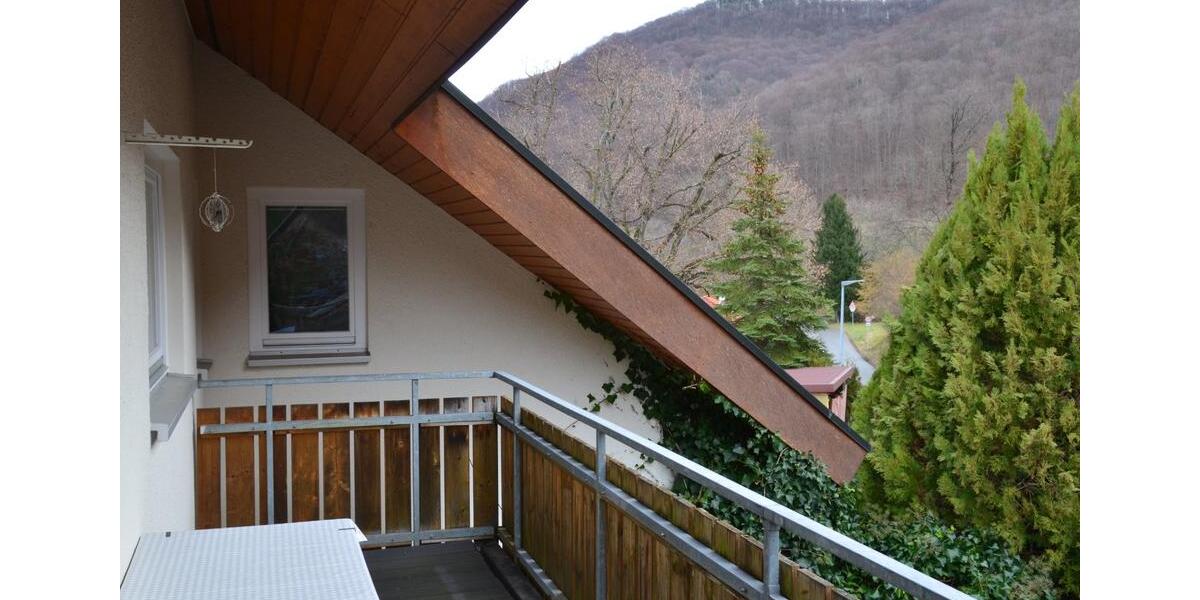 Etagenwohnung Lichtenstein - 4 Zimmer, 120 m&sup2;, 1.250&euro; | Angebot:25087484